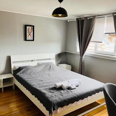 Gare Flandre, Dans L'emblematique Rue De Bethune Гостевой дом